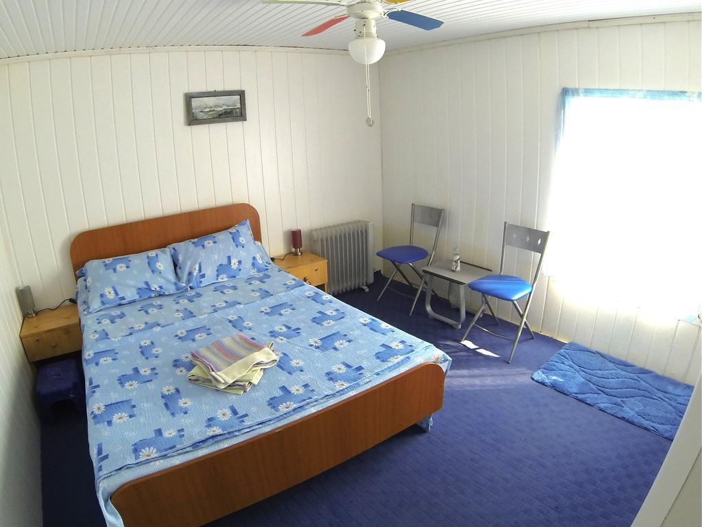 Отель Delta Pontoon Махмудия Номер фото